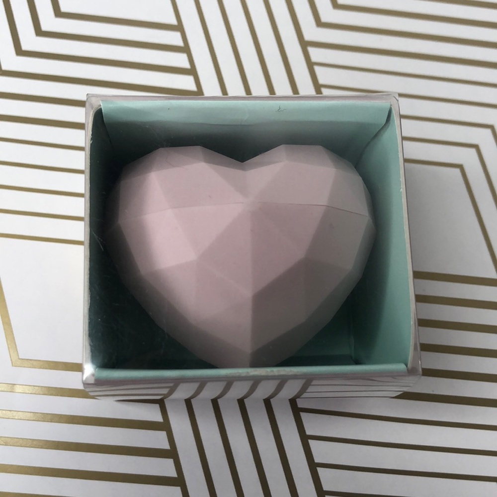 3/$18 Rebels Refinery Geometric Heart Coconut Lime Natural Lip Balm NEW! - Picture 2 of 10